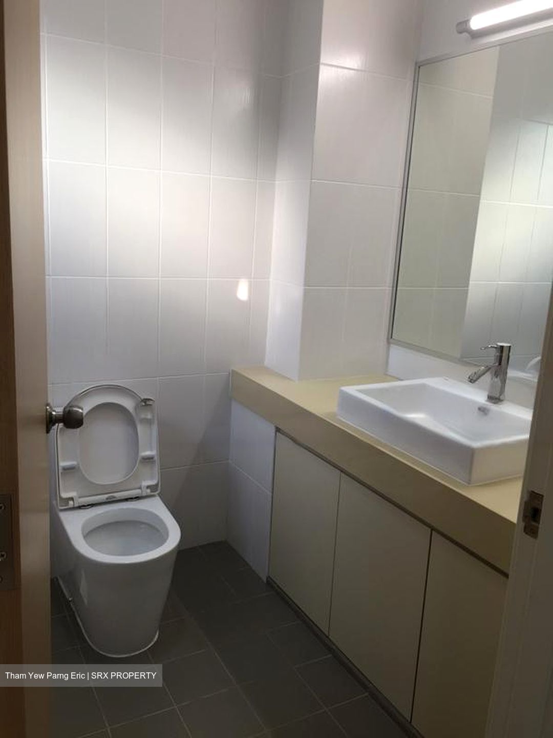 King's Road (D10), Terrace #470258761